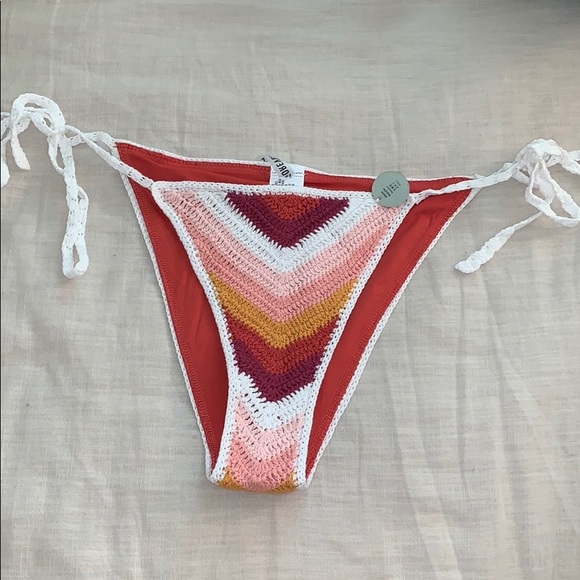 BIKINI BOTTOMS - Picture 1 of 2